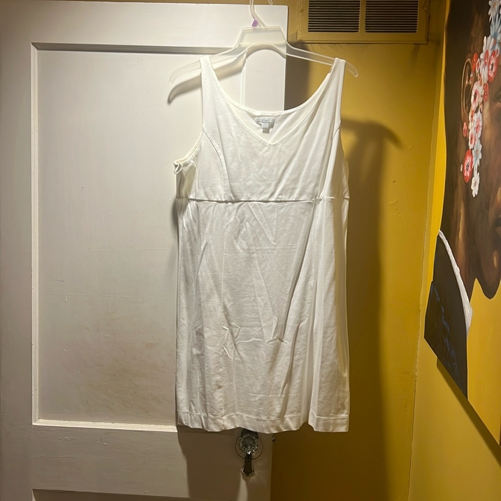 New York & Company, White, XL cotton knee length dress, excellent condition